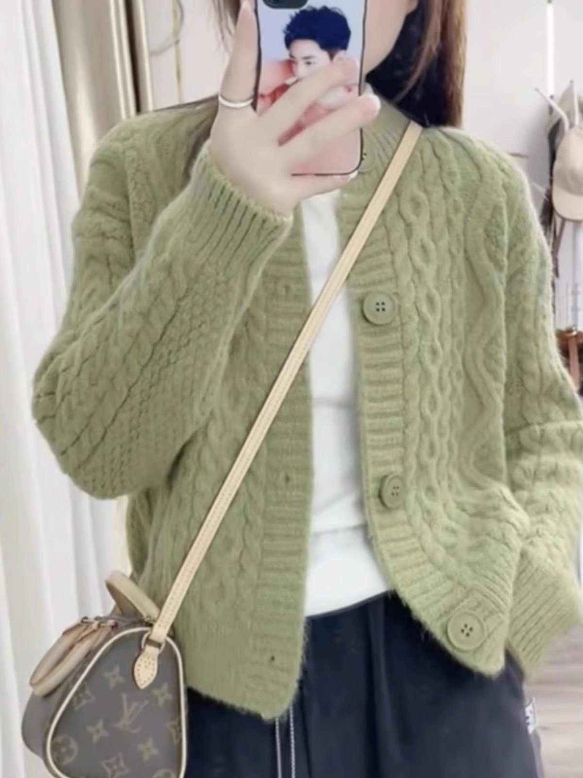 麻花毛衣外套女春秋2025新款宽松外穿慵懒风短款针织开衫洋气上衣