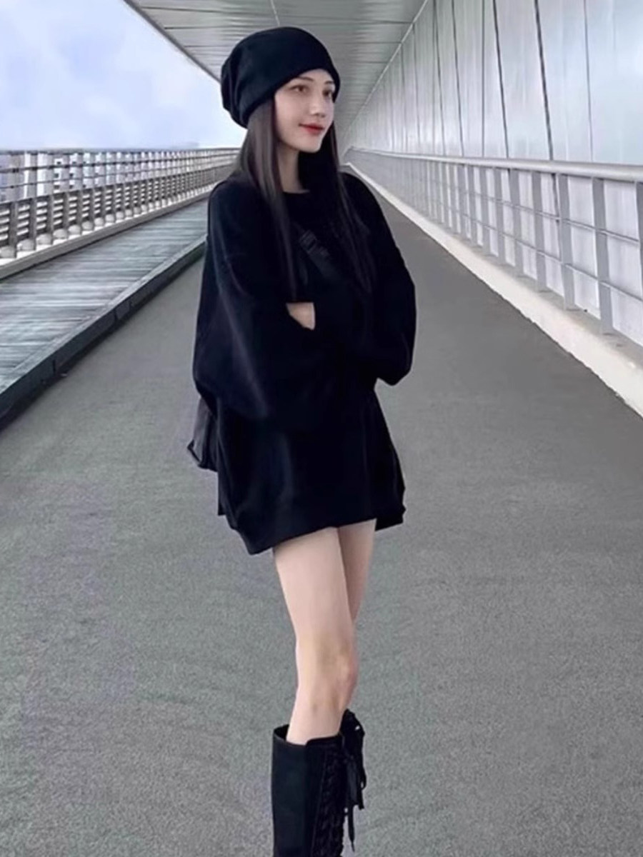 纯棉黑色卫衣女长袖春秋2025新款宽松慵懒风显瘦时尚洋气圆领上衣