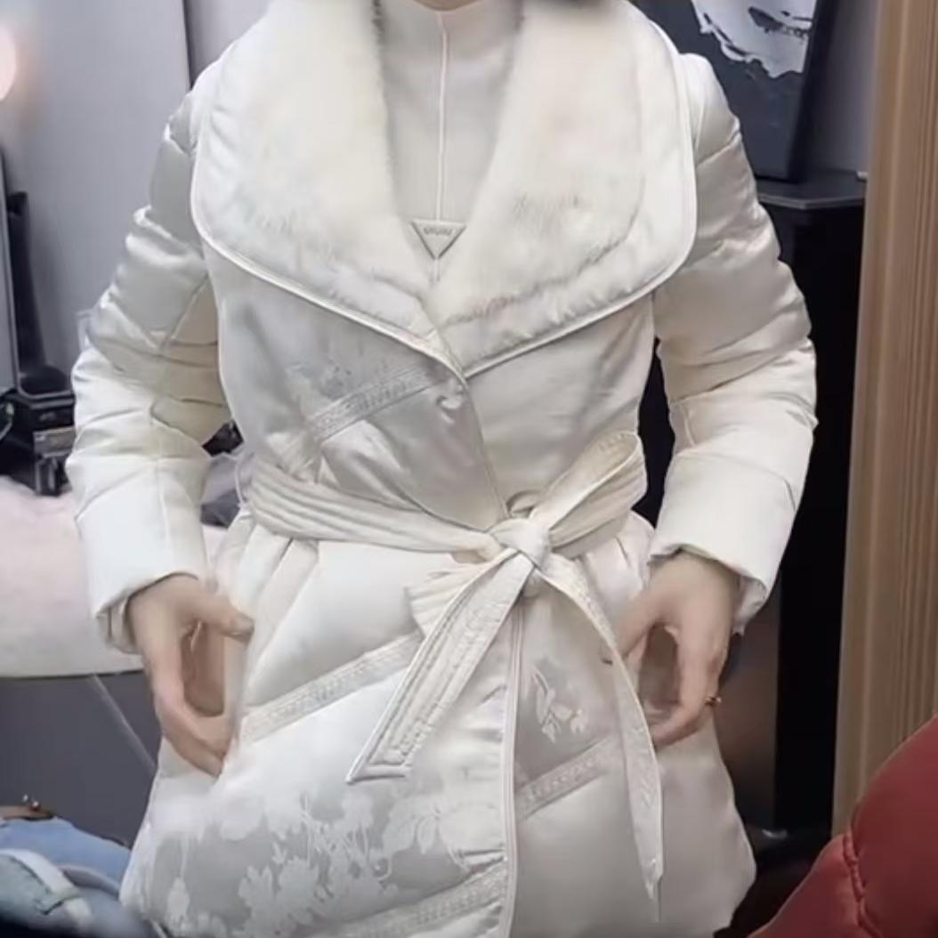 欧洲站2024冬季新款中长款羽绒服