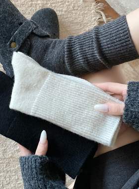 深灰色袜子女加厚羊毛堆堆袜女士中筒袜纯色针织保暖显瘦长袜秋冬