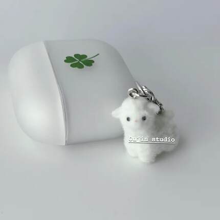 韩系博主同款可爱少女心半透蓝牙耳机保护套四叶草适用airpods4/pro2/3代卡通立体小样挂件苹果保护套套