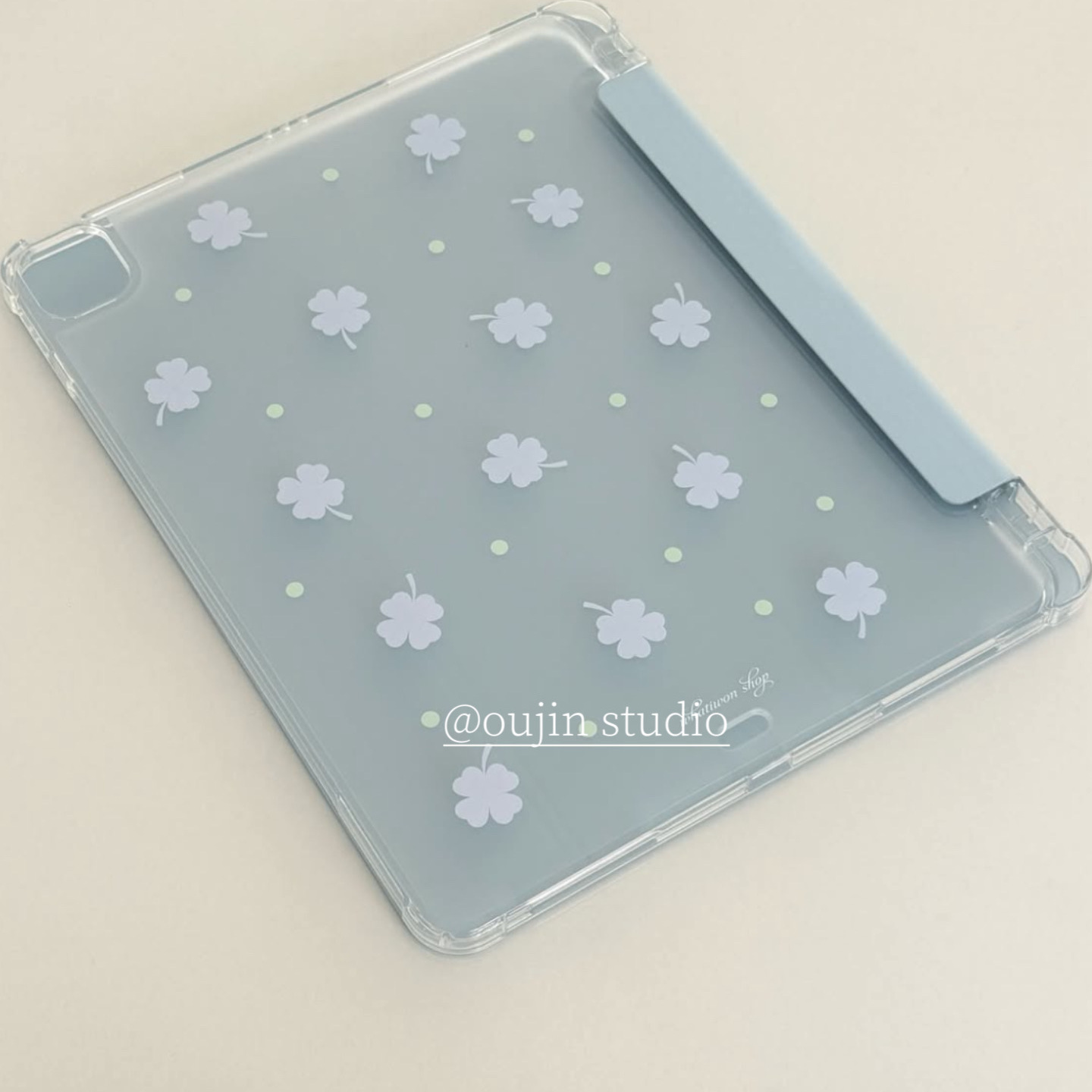 清新幸运四叶草带笔槽ipad2025