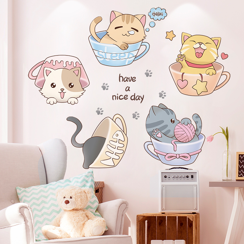 可爱猫咪女孩卡通小图案墙壁装饰