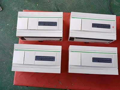 施耐德PLCTWDLCAA40DRF拆机功能正常