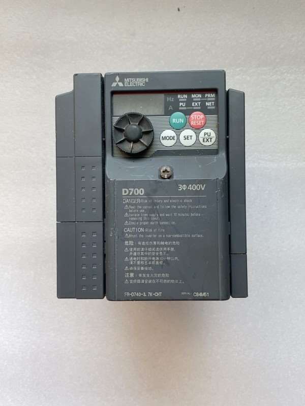 三菱D700变频器FR-D740-3.7K-CHT拆机包好 议价