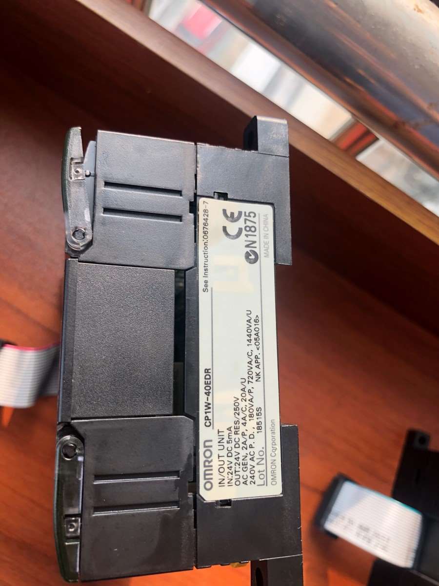 （议价）欧姆龙95新CP1W-40EDR