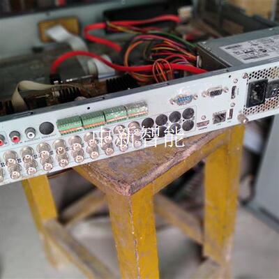 24路同轴模拟网络混合硬盘录像机。DS-7924HG
