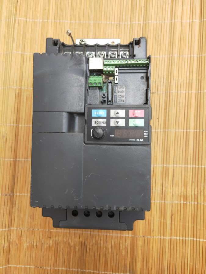 台达VFD110E43A