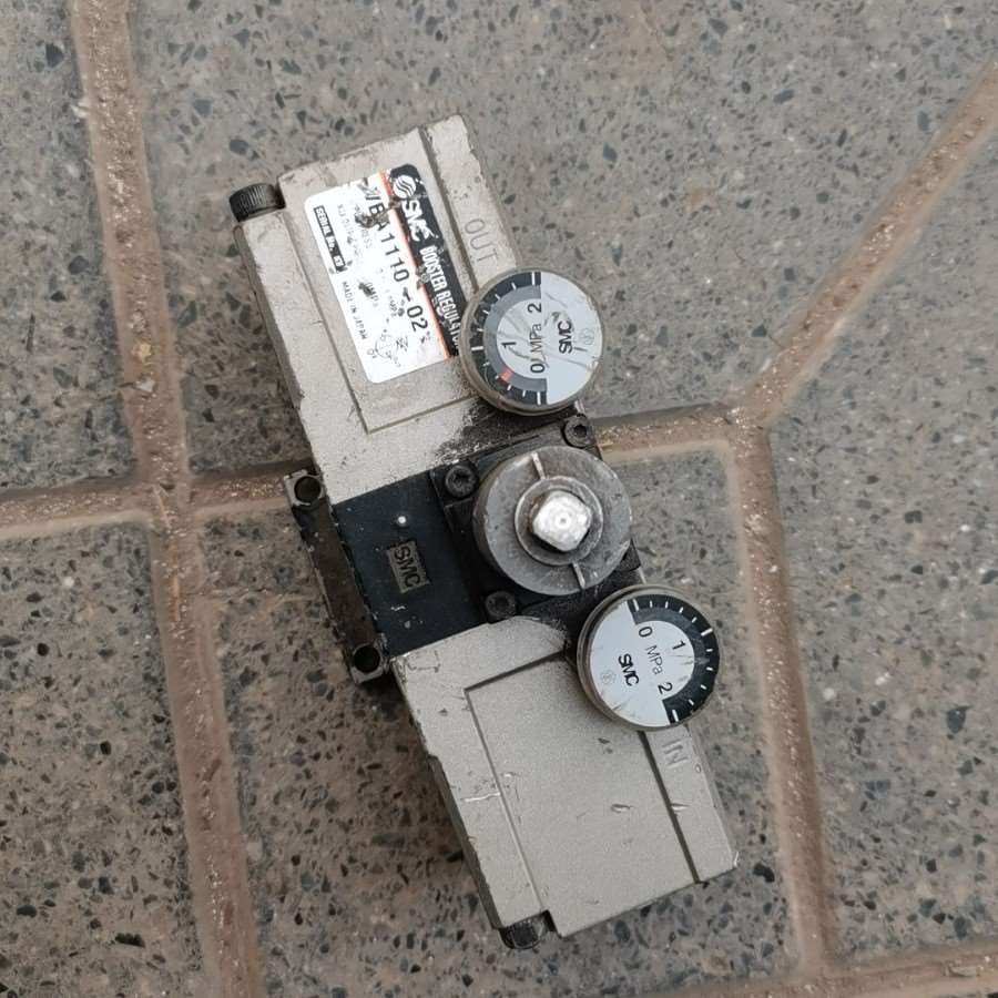 （议价）SMC增压缸VBA1110-02现货实物图喜欢的直接