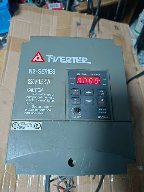 台安N2变频器1.5KWN2-202-M220V1.5