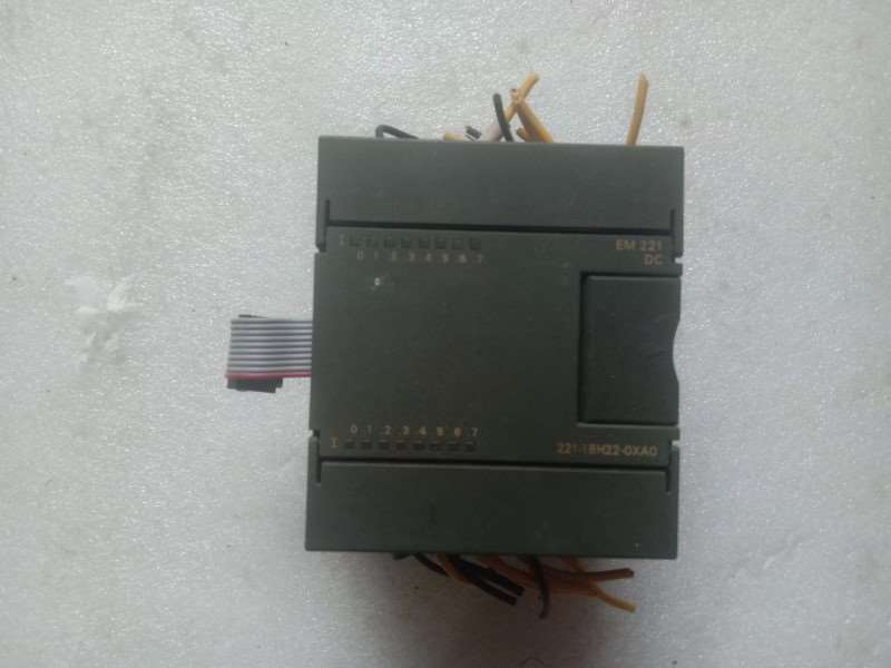 6ES7221-1BH22-OXAO二手九成新包好用 议价