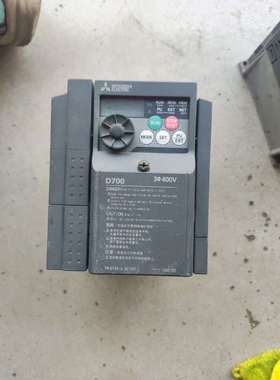 三菱变频器D7402.2KW380V拆机包好成色实拍