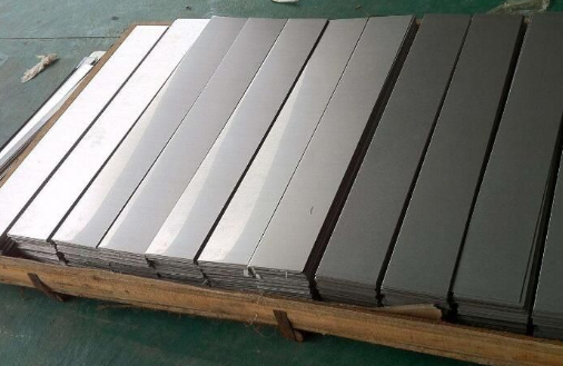 65锰钢片65mn弹簧钢板材高弹性冷轧软料平板光板料厚度0.5到4.0mm