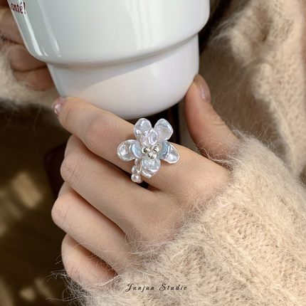 JUNJUN轻珠宝甜美复古少女花朵碎银子巴洛克珍珠山茶花瓣戒指指环