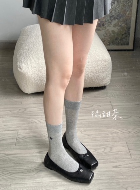 陆甜茶薄款堆堆袜女纯色竖条纹袜子女百搭白色中筒袜刺绣灰色