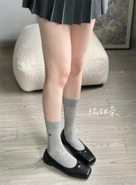 陆甜茶薄款堆堆袜女纯色竖条纹袜子女百搭白色中筒袜刺绣灰色