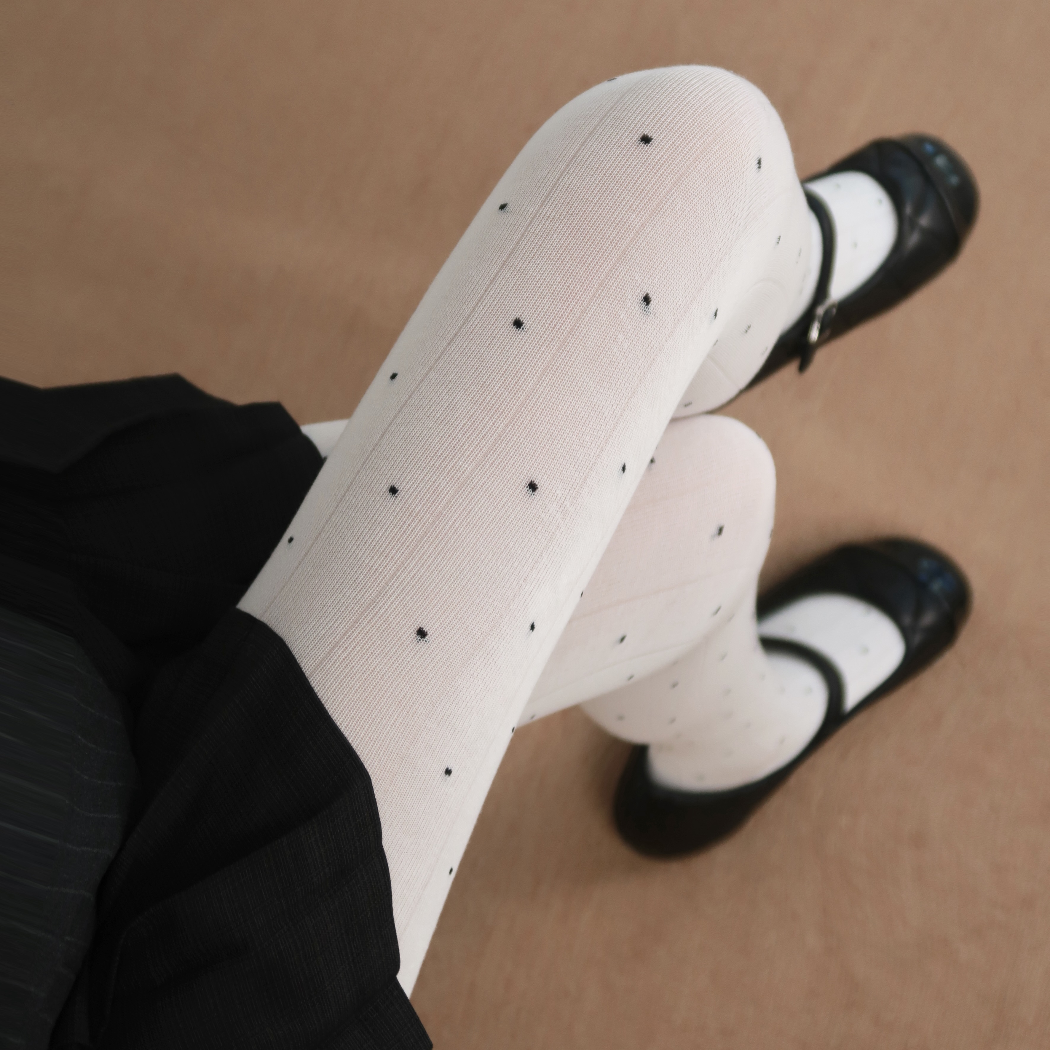 陆甜茶秋冬棉暗纹宽条白色波点连裤袜女修身外穿显瘦棉质打底裤