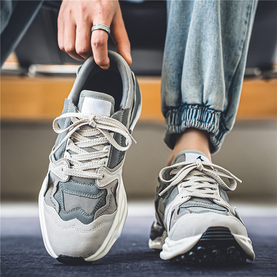潮牌男鞋2025新款冬季百搭休闲运动鞋青少年韩版跑步软底溶解潮鞋