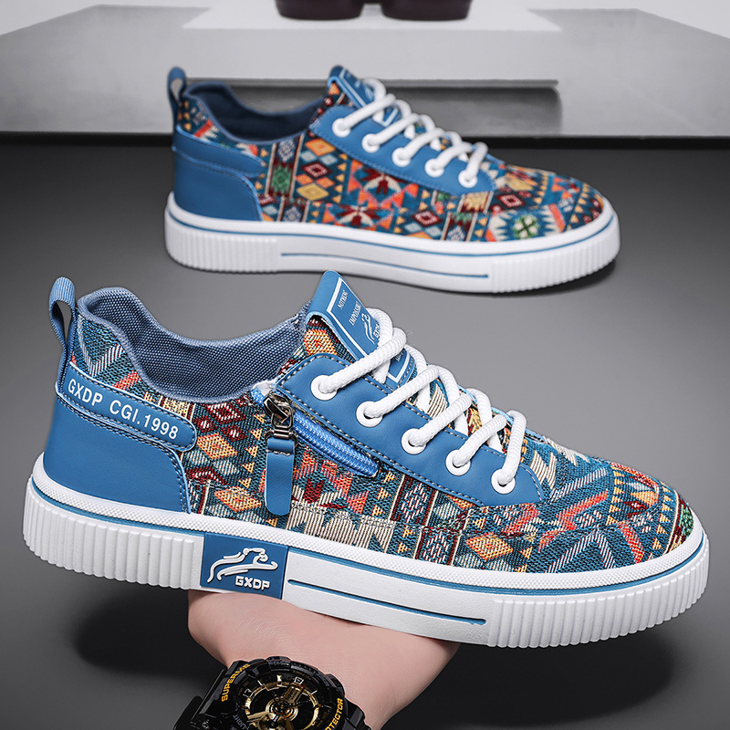 帆布男鞋2025新款冬季小众设计百搭休闲板鞋轻便运动软底印花布鞋