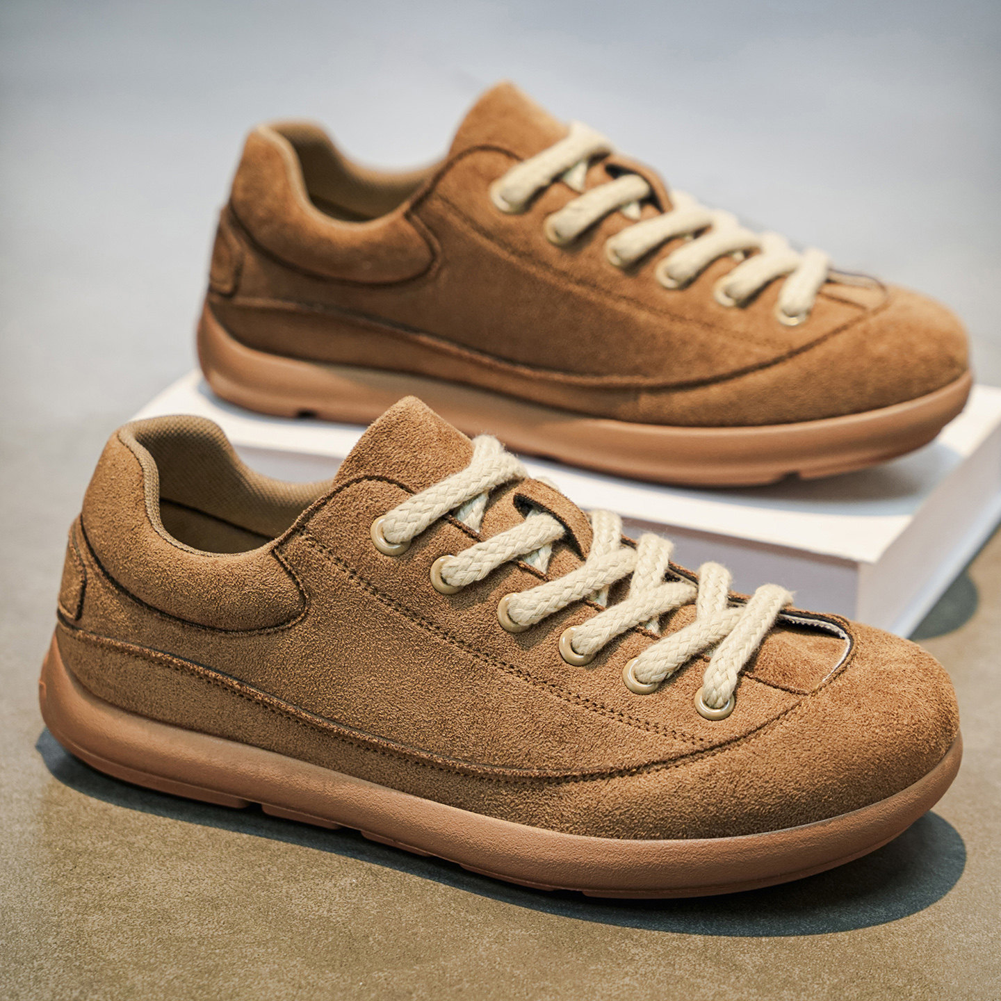 男鞋2026新款春季复古潮流百搭大码青少年运动休闲工作勃肯德训鞋