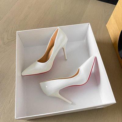 高跟鞋女中跟5cm大码白色漆皮工作职业学生礼仪细跟百搭尖头单鞋7