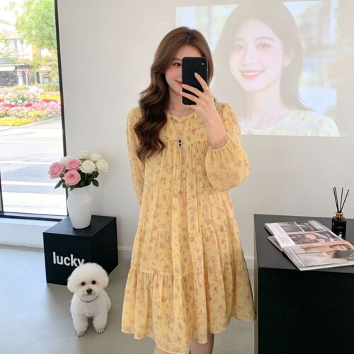 甜美约会穿搭新款韩系风情高级感初春气质减龄显瘦长袖碎花连衣裙