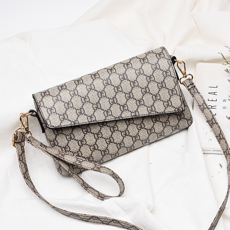 春款小包单肩斜挎女包2020新款春夏包包2019潮网红时尚信封手拿包