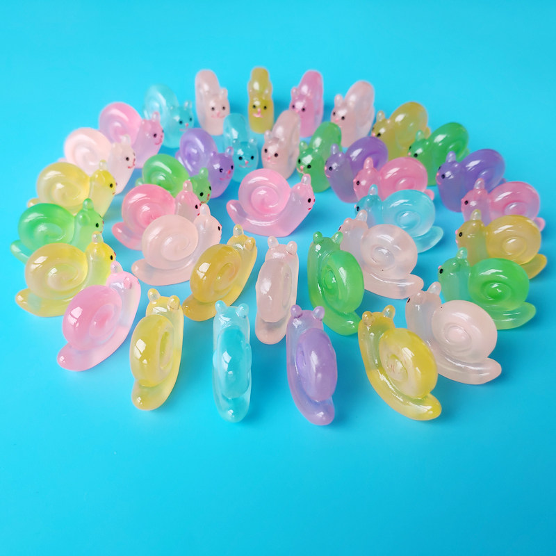 迷你夜光小蜗牛摆件桌面装饰品发光水晶小动物公仔玩具荧光小物件,玩具/童车/益智/积木/模型,仿真/动物玩偶,淘宝优惠券,粉丝福利购,淘宝优惠卷