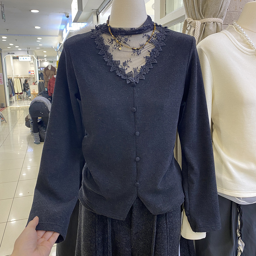 蕾丝半高领加绒加厚女卫衣