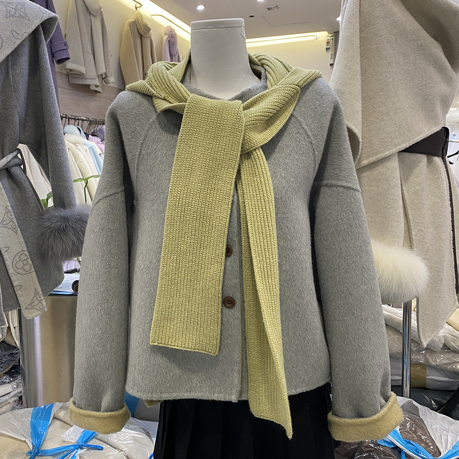 新款设计感针织连帽羊绒外套