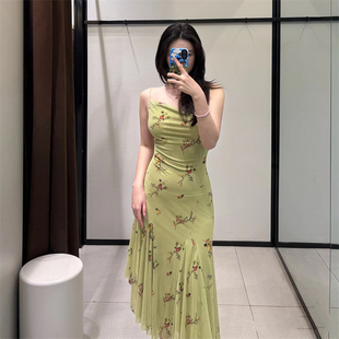 2025春夏新品女士 度假风印花垂褶领吊带中长款迷笛连衣裙5039123