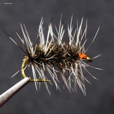 微物饵格里菲斯蓑羽飞蝇蚂蚁摇蚊钩路亚钓白条马口溪哥罗飞翘嘴