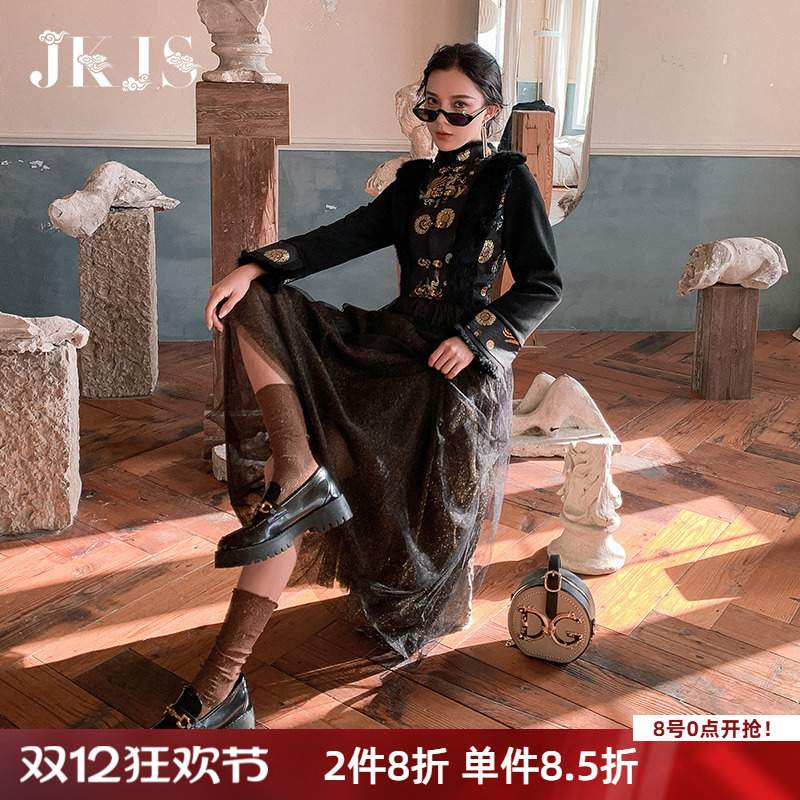 改良版冬季加厚连衣裙