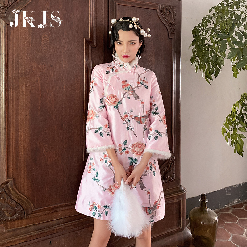 Quilted cheongsam, demi-season down jacket, dress, 2023 collection, long sleeve, Chinese style Quilted cheongsam, demi-season down jacket, dress, 2023 collection, long sleeve, Chinese style