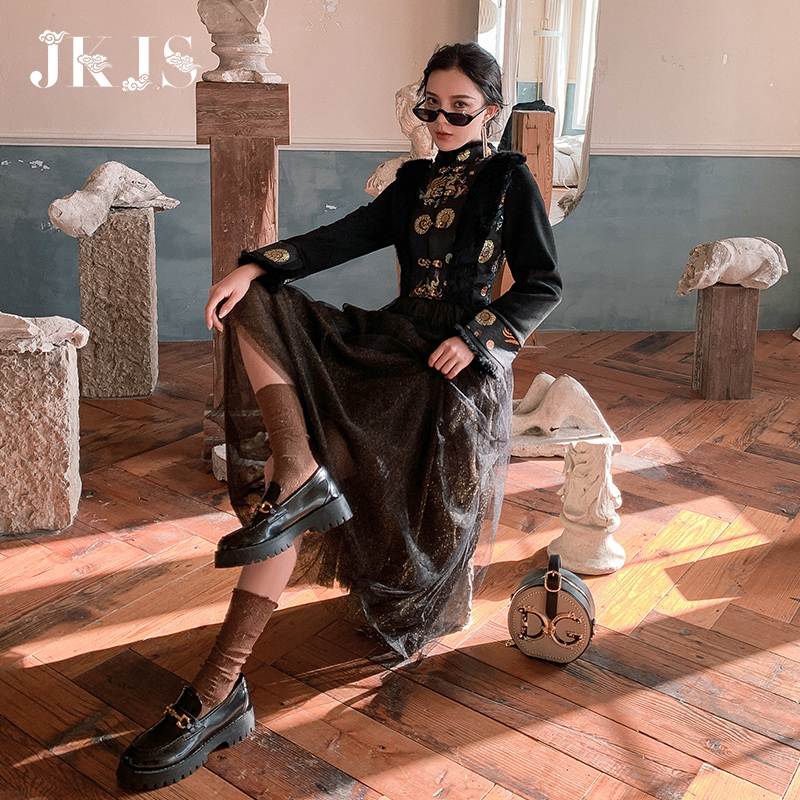 改良版冬季加厚连衣裙