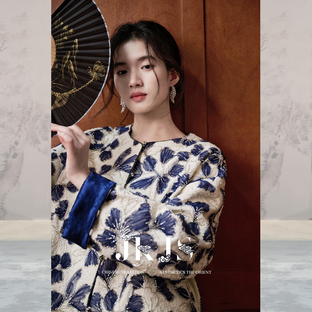 JKJS【青花绮梦】重工钉珠刺绣新中式女棉质外套2025新款短款上衣,女装/女士精品,短外套,淘宝优惠券,粉丝福利购,淘宝优惠卷