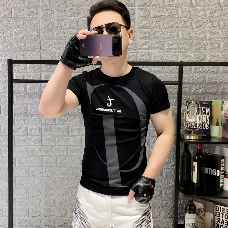 新款短袖男T恤修身圆领刺绣半袖