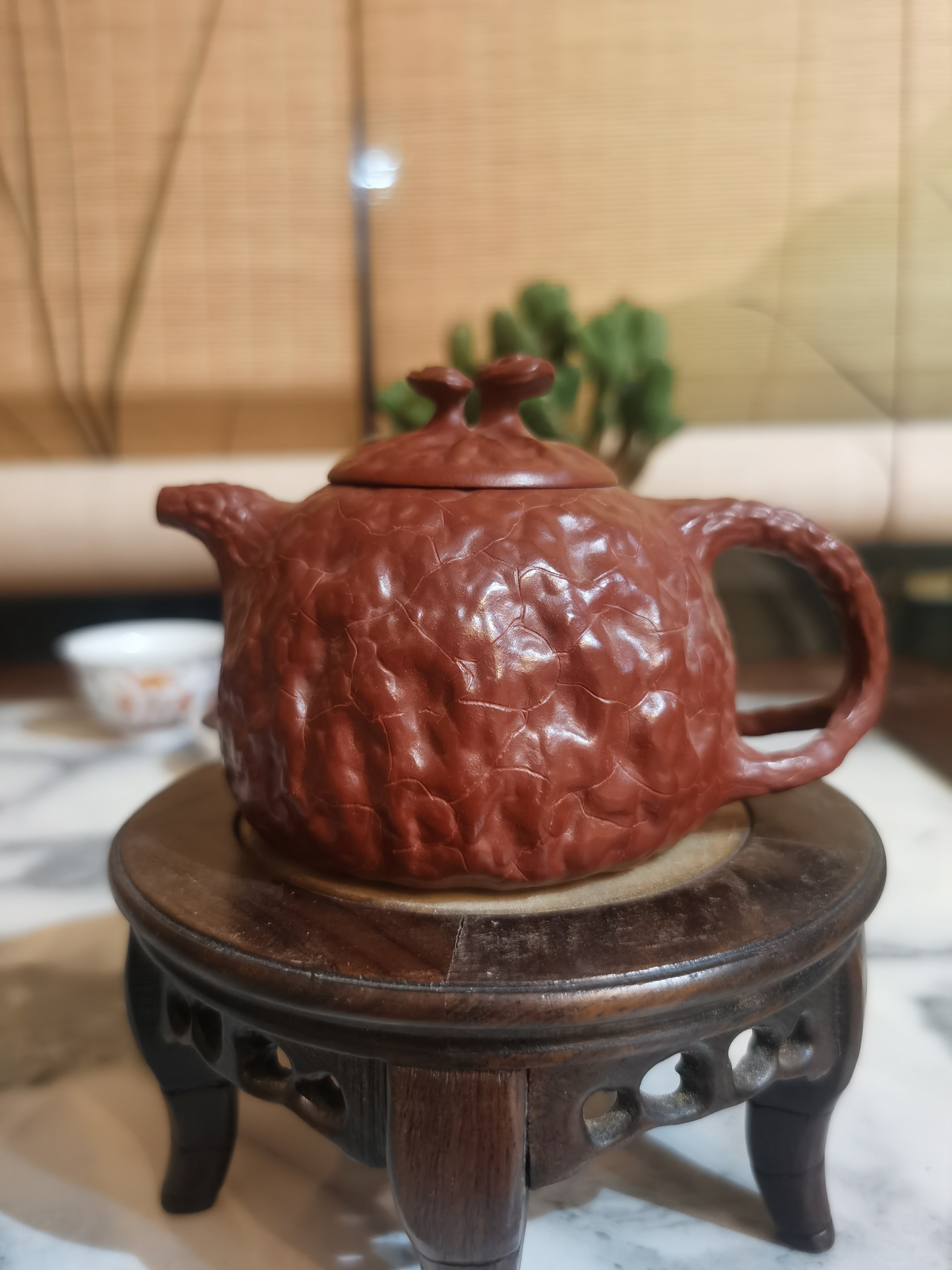 宜兴原矿早期老紫砂壶一把，供春茶壶