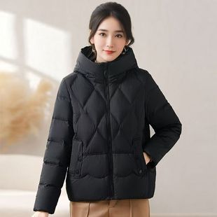 羽绒服女生冬季新款宽松连帽加厚防寒小个子休闲短款外套鸭绒保暖