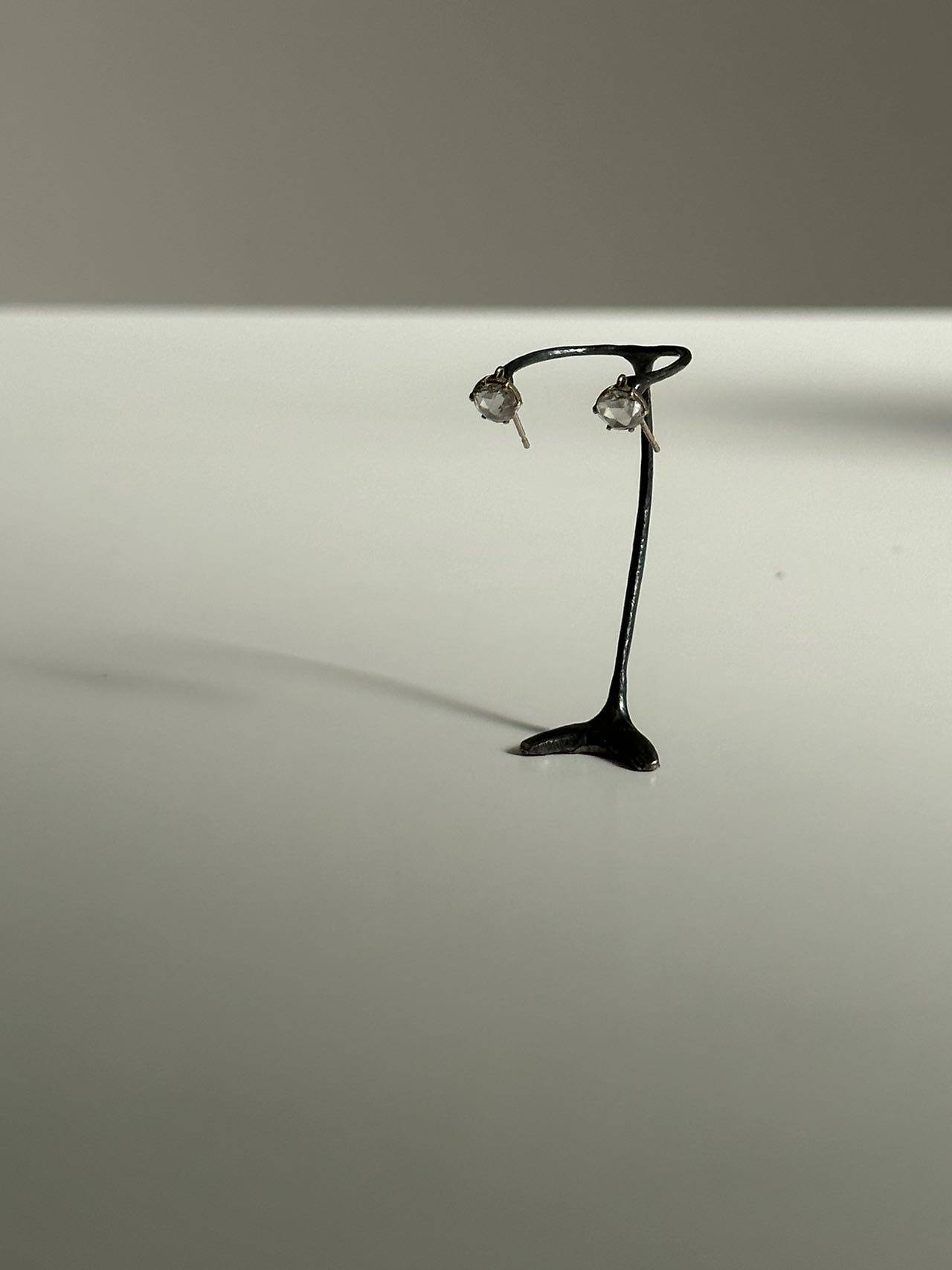 noguchi玫瑰切割白色钻石耳钉