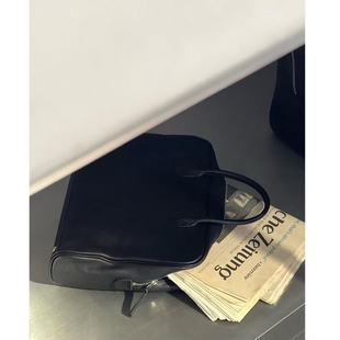 匆匆匆匆包税包邮日本arts science牛皮电脑收纳保龄球手提包M号