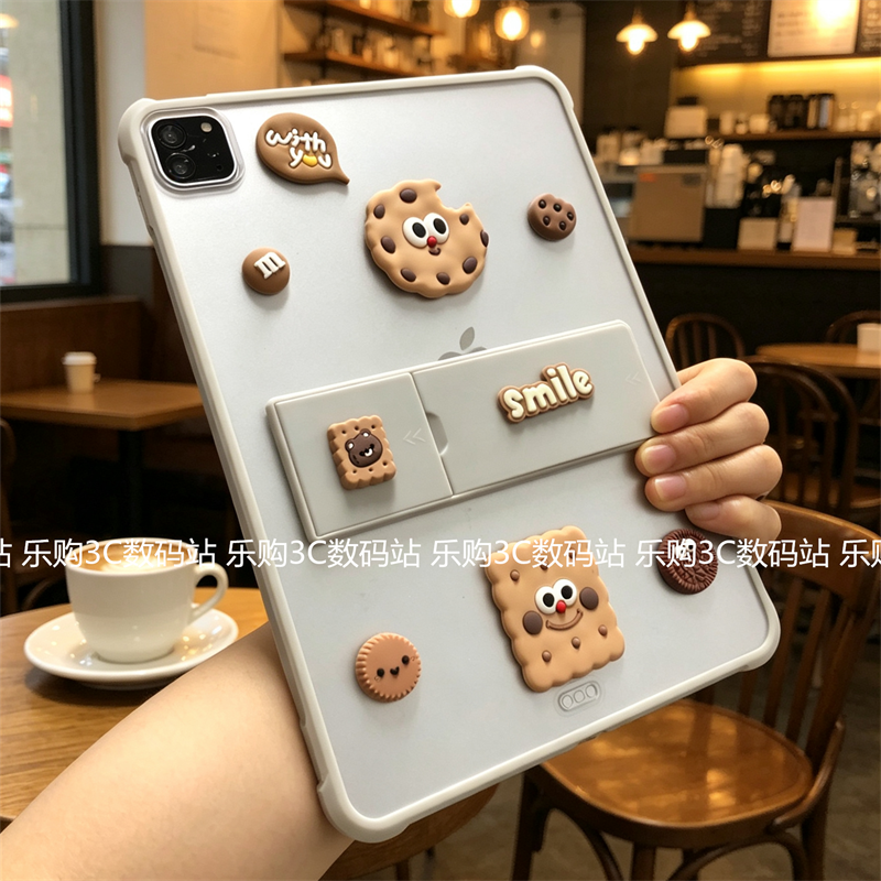 立体饼干公仔苹果iPad11代保护套pro11寸789代磨砂第10代10.9带支架Air456适用10.2寸9.7防弯iapd平板后壳a16