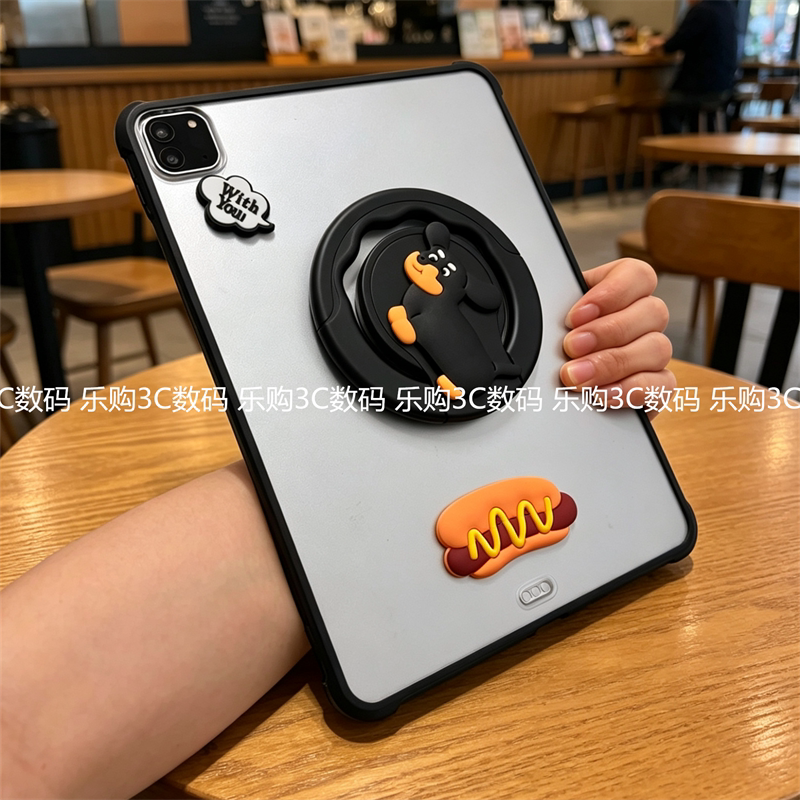 卡通腊肠狗苹果iPadPro11磨砂后壳2026款可旋转air8带支架789代适用10.2寸9.7防弯ipaid5保护套a16十代亚克力