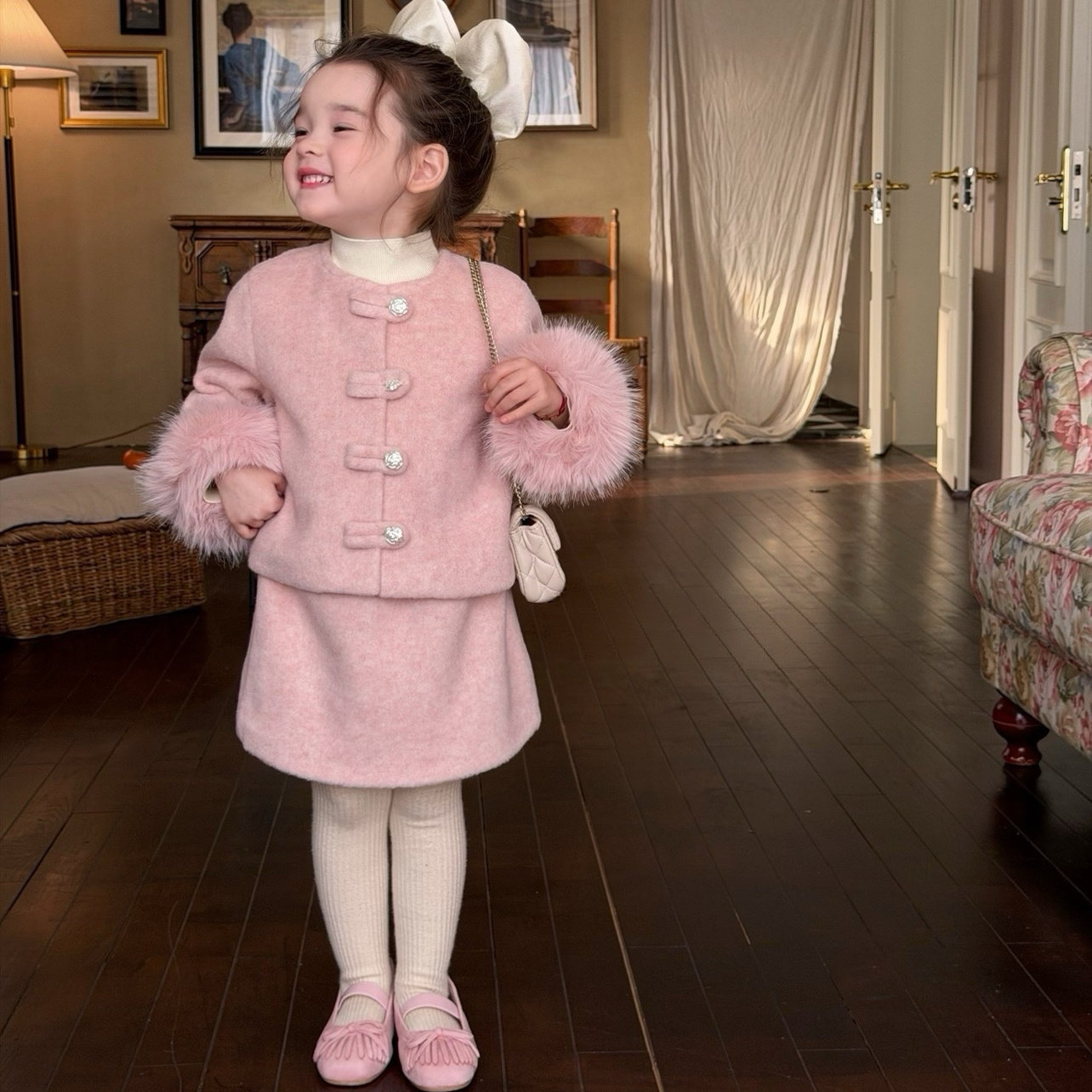 苏西2025秋冬新款女童小香风毛毛袖口外套女宝洋气加厚半裙两件套