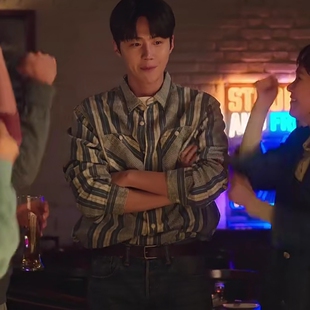 欧洲韩剧爱情怎么翻译金宣虎周浩镇同款衬衫上衣条纹衬衣男衣服潮