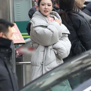 欧洲2026春晚彩排薛凯琪同款羽绒服外套冬季中长版棉服女衣服潮