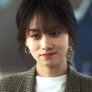 欧洲轧戏李婷婷赵孝柔同款耳环女轻奢高级感小众设计气质百搭耳饰