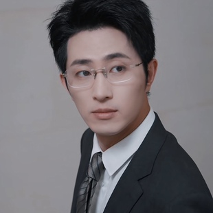 欧洲短剧昭然赴礼王凯沐方肃礼同款眼镜男女ins护目无度数平光镜