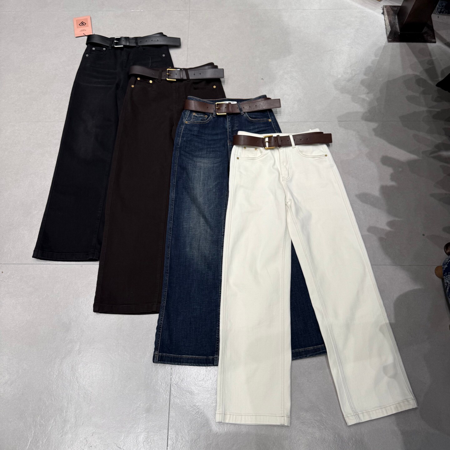 WEISU 唯速2025秋冬新款高腰弹力显瘦抓毛窄版直筒牛仔裤女52651,女装/女士精品,牛仔裤,淘宝优惠券,粉丝福利购,淘宝优惠卷