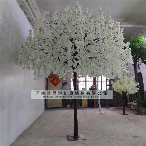 厂家仿真樱花树假树大型植物桃花树婚庆玻璃钢节日装饰花枝梅花树